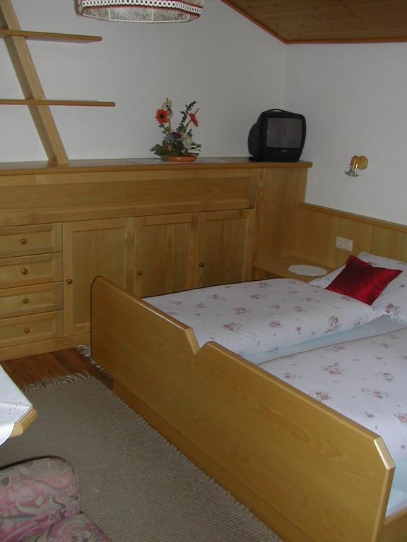 Gaestehaus Gapp Wildermieming Стая снимка