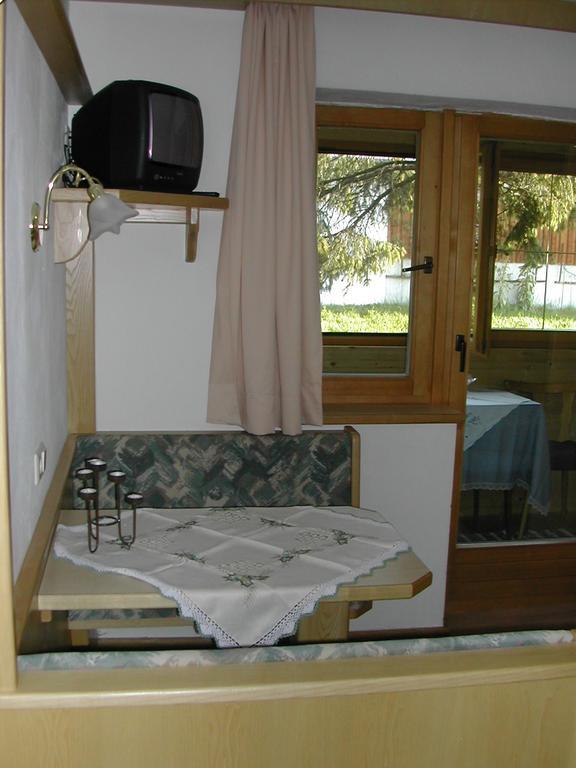 Gaestehaus Gapp Wildermieming Стая снимка